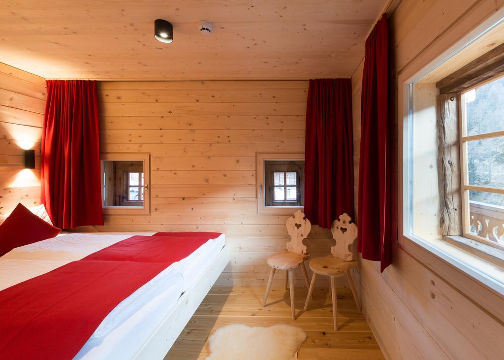 Giatla Hof Der Alfenalm - Ferienwohnungen Am Berg Innervillgraten Szoba fotó